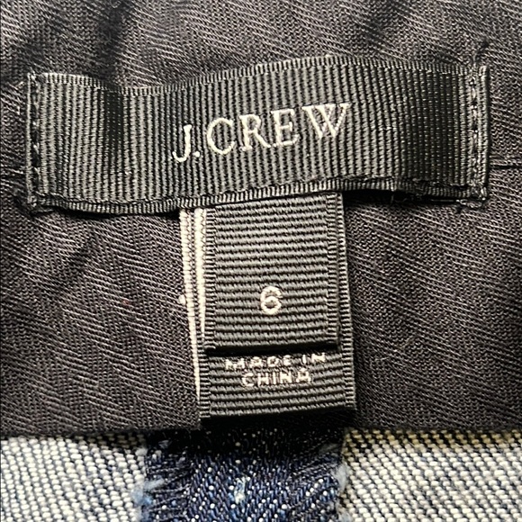 J.Crew Blue Mini Denim Pencil Skirt for Casual Resort Wear. Size 6 - Picture 2 of 8
